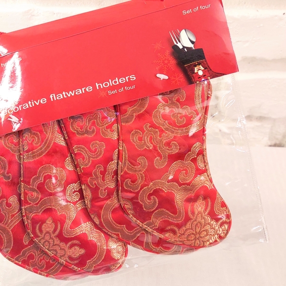 Christmas Stocking Flatware Holders Table Linens Set Of 4 Red Gold Swirls - Picture 4 of 6